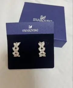 ★匿名配送/Swarovski バタフライピアス