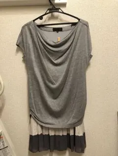 UNTITLED アンタイトル ワンピース　プリーツ　グレー