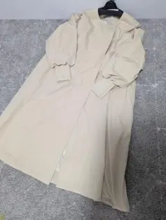 D-due デ・ドゥエ 2022 F/W XURELO サテン ブラウス - メルカリ