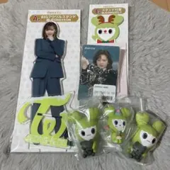 2025年最新】twice ラブリー ジョンヨンの人気アイテム - メルカリ