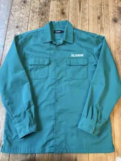 XLARGE グリーン 長袖シャツ