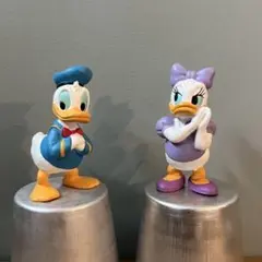 ディズニー　ドナルド　デイジー　フィギュア　2個セット