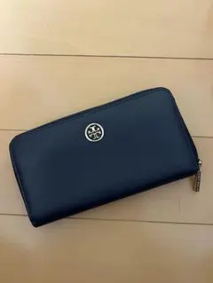 美品　TORY BURCHトリバーチ長財布　ネイビー
