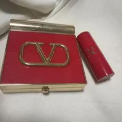 Valentino バレンティノ　02 チーク　アイシャドウ　おまけつきのサムネイル