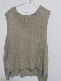 【kutir】ニットベスト