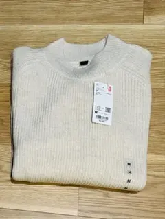 モックネック ニット