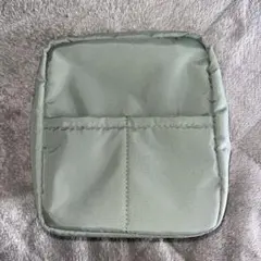【美品】無印 ナイロンメイクポーチ グリーン