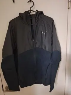 PUMA フード付きパーカー Lサイズ　上下　プーマ　トレーナー