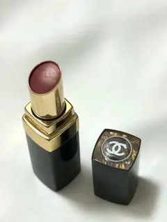 CHANEL シャネル　ルージュココ　フラッシュ　82 ライヴ