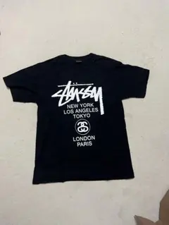 サイズはMです。 2年前に買ったけどもう使わないので売りました。