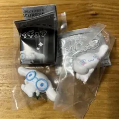 サンリオ めがねっこちゃん ばたんきゅー シナモロール シナモ ガチャ