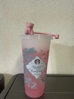 スターバックス　ミステリーカラーチェンジングリユーザブルコールドカップ　ピンク