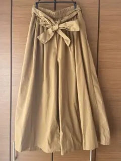 CHARM BERRY TIC ワイドパンツ