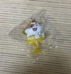 もちにゃみ　すいーつフィギュアマスコット　バナナにゃみ　ガチャガチャ