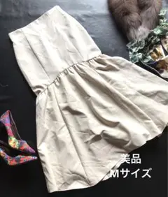 ♡earth♡背面ゴムありフリルつき♡ストレッチ♡ロングフレアスカート♡美品