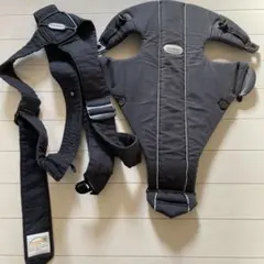 ベビービョルン　抱っこ紐　ベビーキャリアオリジナル（ミニ）