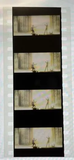 ムビナナ コマフィルム Re:vale