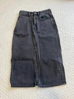 ZARA ザラ　ブラックデニム　スカートのサムネイル