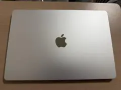 MacBook Air15インチ　M3 シルバー256GB