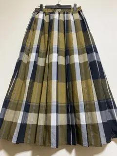 チェックプリーツロングスカート