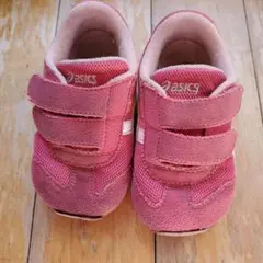 asics　キッズスニーカー