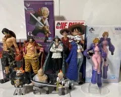 ワンピース　プライズフィギュア　31個セット ワンピースプライズフィギュアまとめ売り 8個セット - メルカリ