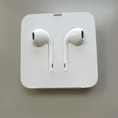 Apple製の有線イヤホン、EarPods。3.5mmジャック接続