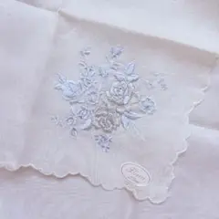【新品未使用】水色の花束刺繍 膝掛けハンカチ 大判 綿100% ブルーミング中西