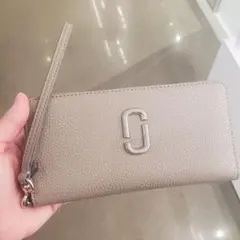 MARC JACOBS Jマーク コンチネンタル 長財布のサムネイル