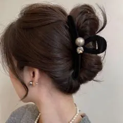 ヘアクリップ バンスクリップ 黒 シンプル ビジュー パール 髪留め 1個