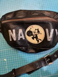 ポ*チ様 トイズマッコイ　ボディバッグ　1点物？　試作品　中古　穴あり ポ*チ様 トイズマッコイ ボディバッグ 1点物？ 試作品 中古 穴あり