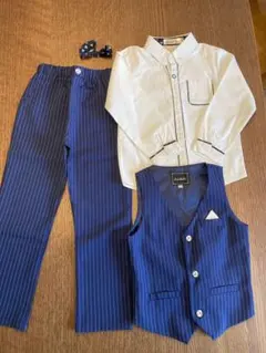 子供服フォーマルスーツ４点セット　130センチ　ライトネイビー