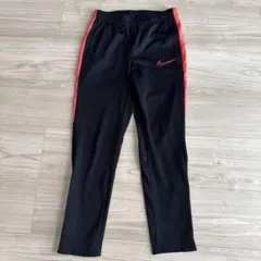 美品Nike DriFitジャージ 黒/赤 子ども用サイズS