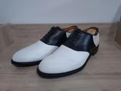 サドルシューズ