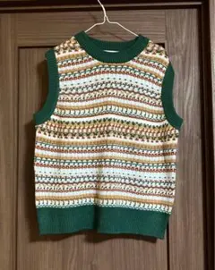 ニットベスト 古着 幾何学模様