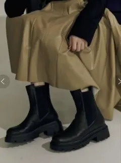 【un3d.】シルバー革ブーツ　37 ※caz※ un3d.】シルバー革ブーツ 37サイズ 新品未使用 2025年最新】UN3D