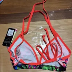Funkita水着、ビキニ上、新品未使用タグ付き。