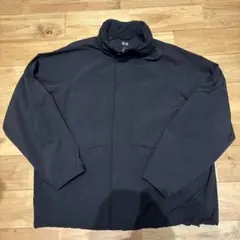 UNIQLO ブラック ナイロンジャケット