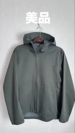 ユニクロブロックテックパーカ3Dカット