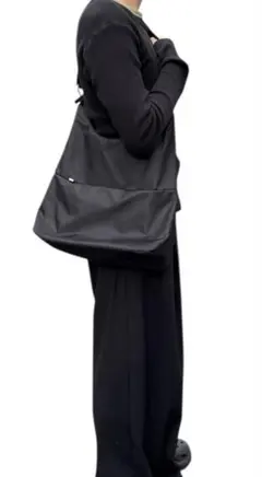 ZARA black nylon shoulder bag archiveのサムネイル