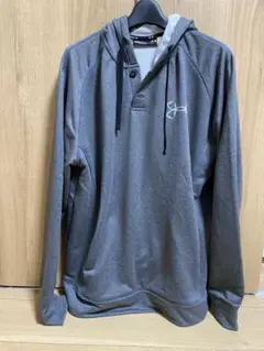 UNDER ARMOUR グレー パーカー LG/G
