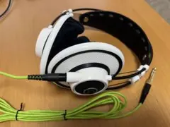 AKG Q701 オープンエア ヘッドホンのサムネイル