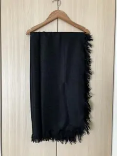 黒のフリンジ付きストール　大判ショール　大人上品キレイめセレモニーに最適『新品』