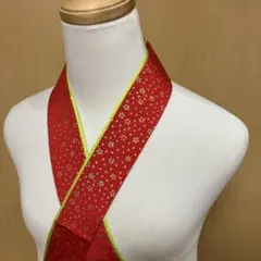 重ね衿 ✨桜模様 4way リバーシブル 桜金彩入り 朱赤/ラメ黄緑❣️現品限り❣️