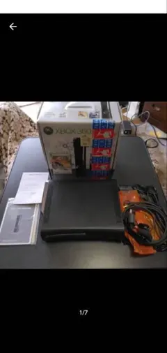 Xbox360エリート　分け有り品　CDのみ稼働品DVDとゲームは、不動品です。のサムネイル