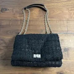 Item thumbnail for item 96b68ce4-0bfc-4e9d-acdf-e024b65e3bb8