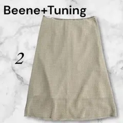 スカート　膝丈　M オフィスカジュアル　フォーマル　上品　ベージュ　ドット