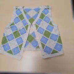 ニットベスト 青緑ダイヤモンド模様
