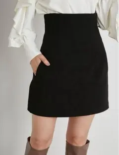 snidel スナイデル ハイウエストスカショーパン　Sサイズ