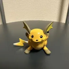 希少　ポケモン　モンコレ　初期　ライチュウ